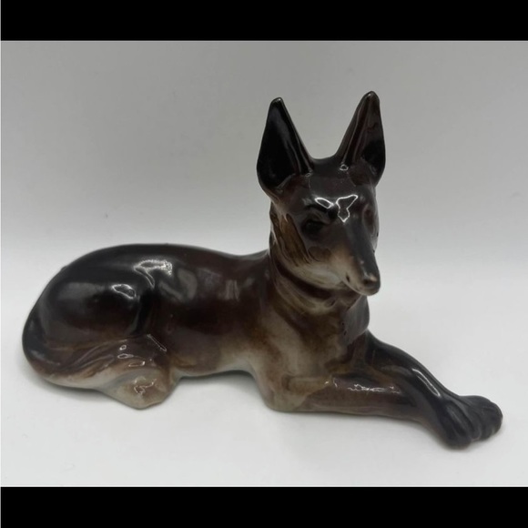 Other - 𝅺vintage Porcelain German Shepherd 5” 1943-1952